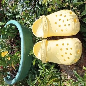 Crocs Unisex M7, W9
